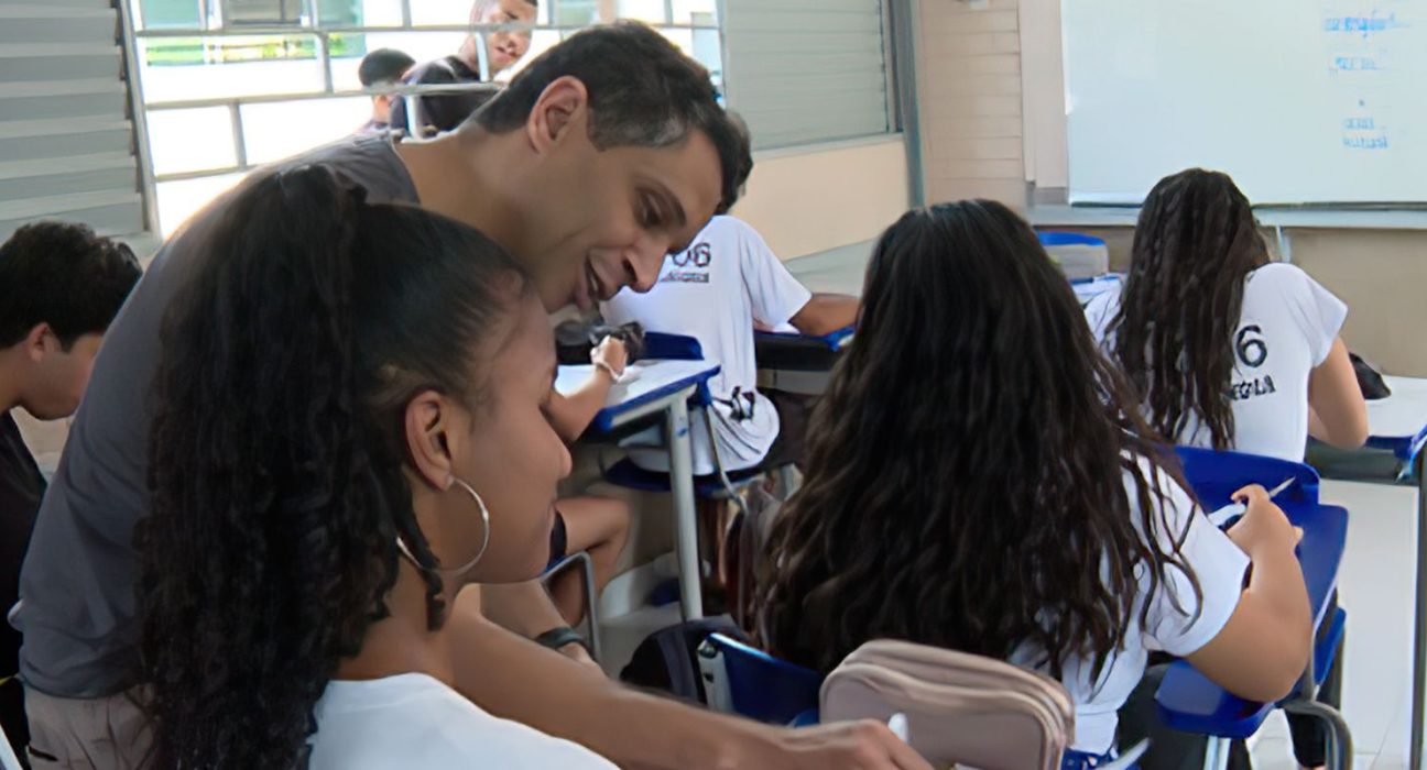 professores-podem-acumular cargo-publico,-decide-congresso