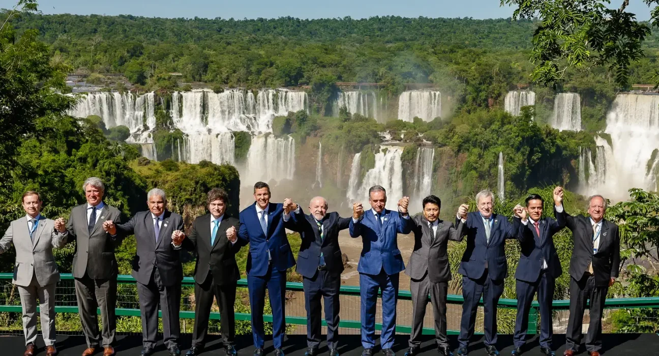 acordo-ue-mercosul-sera-assinado-mesmo-com-oposicao-francesa,-diz-lula