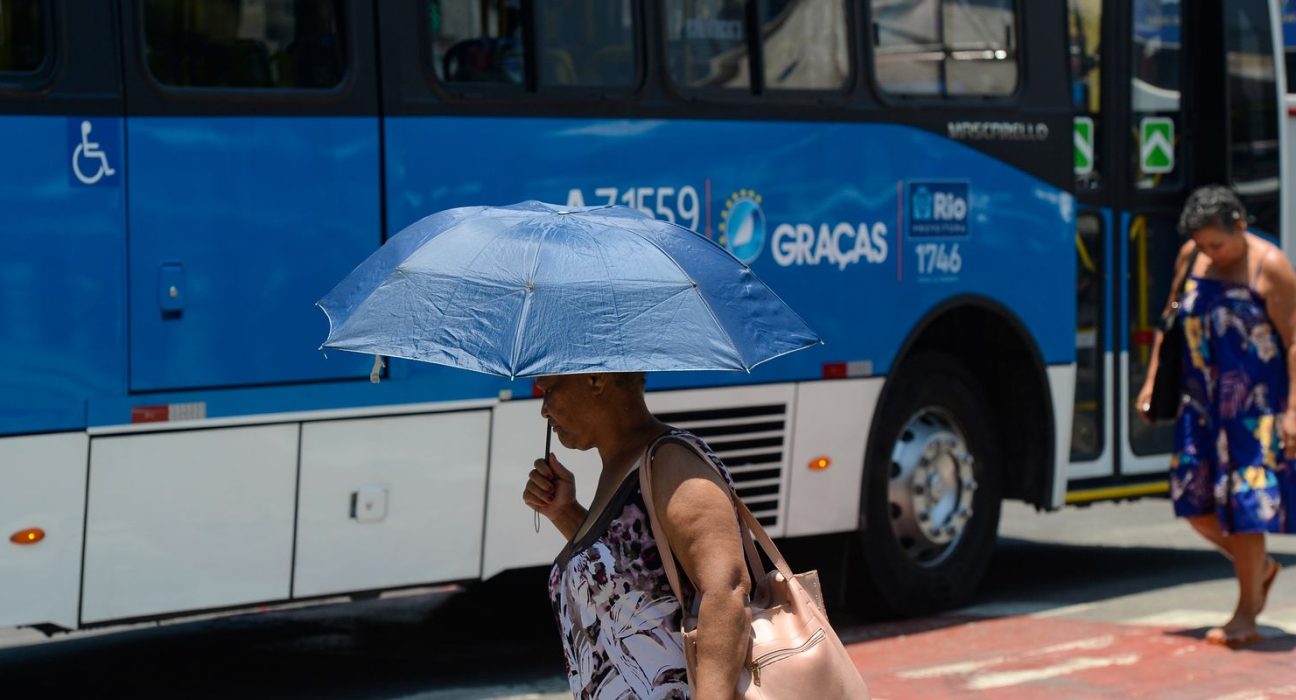 calor-pode-aumentar-risco-de-casos-de-avc,-alerta-medico