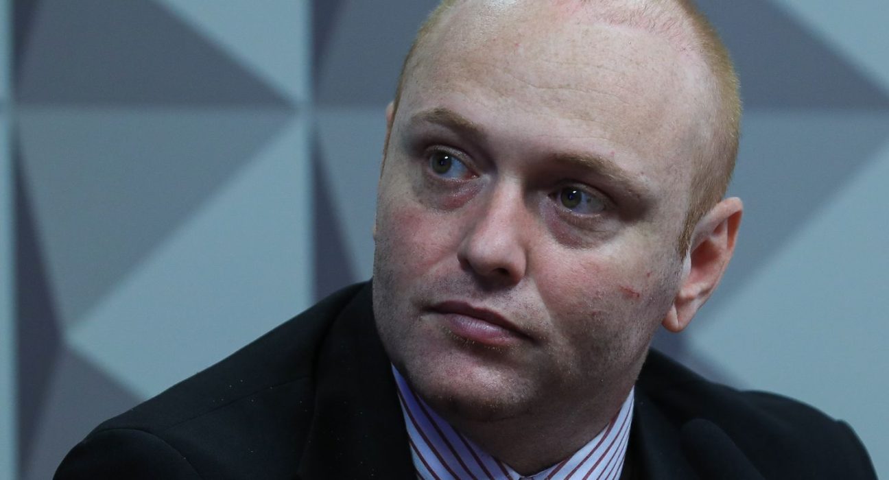 pgr-e-a-favor-de-progressao-de-regime-ao-hacker-walter-delgatti