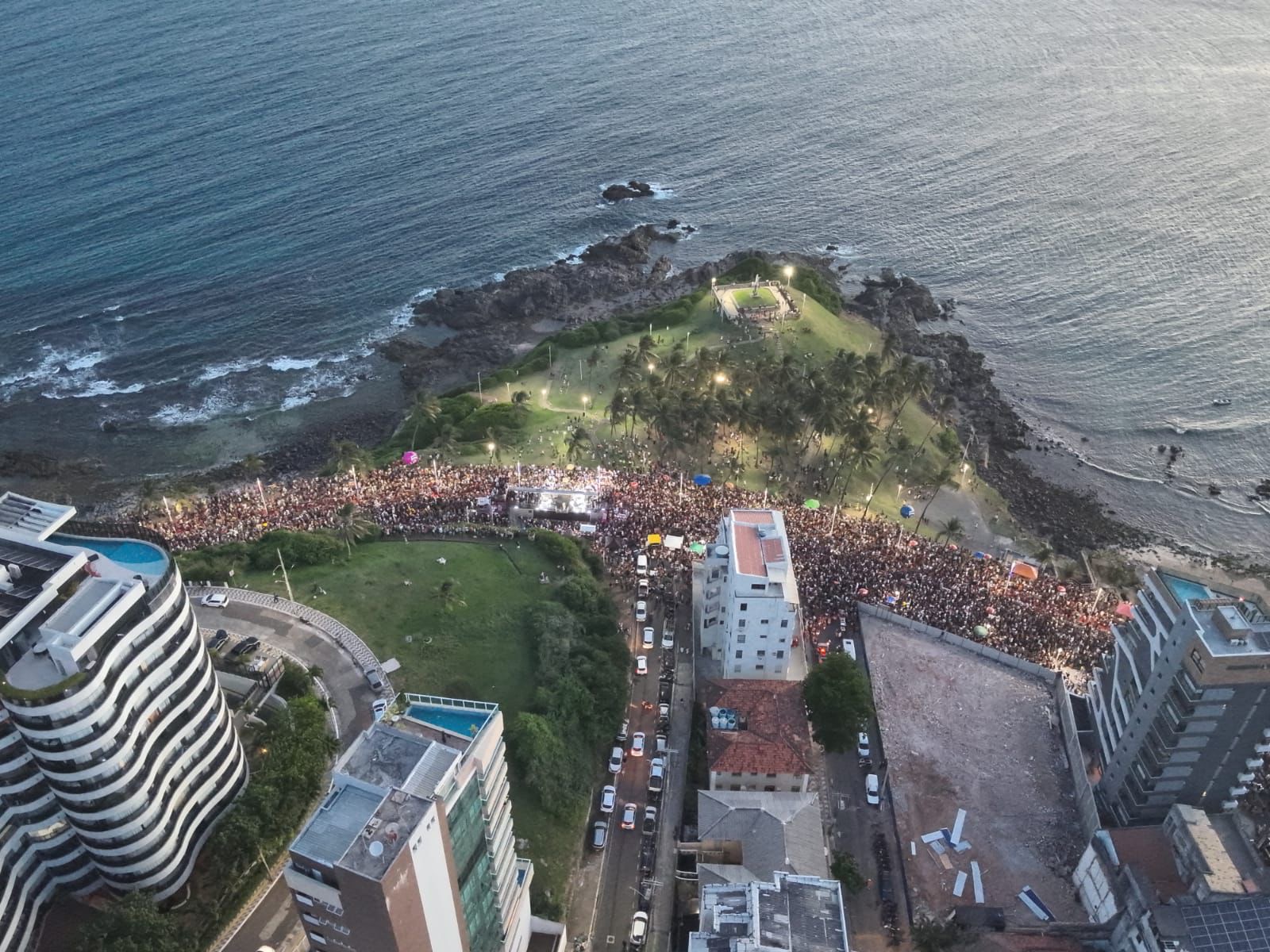 Reconhecimento Facial da SSP localiza dois foragidos da Justiça durante evento na Barra
