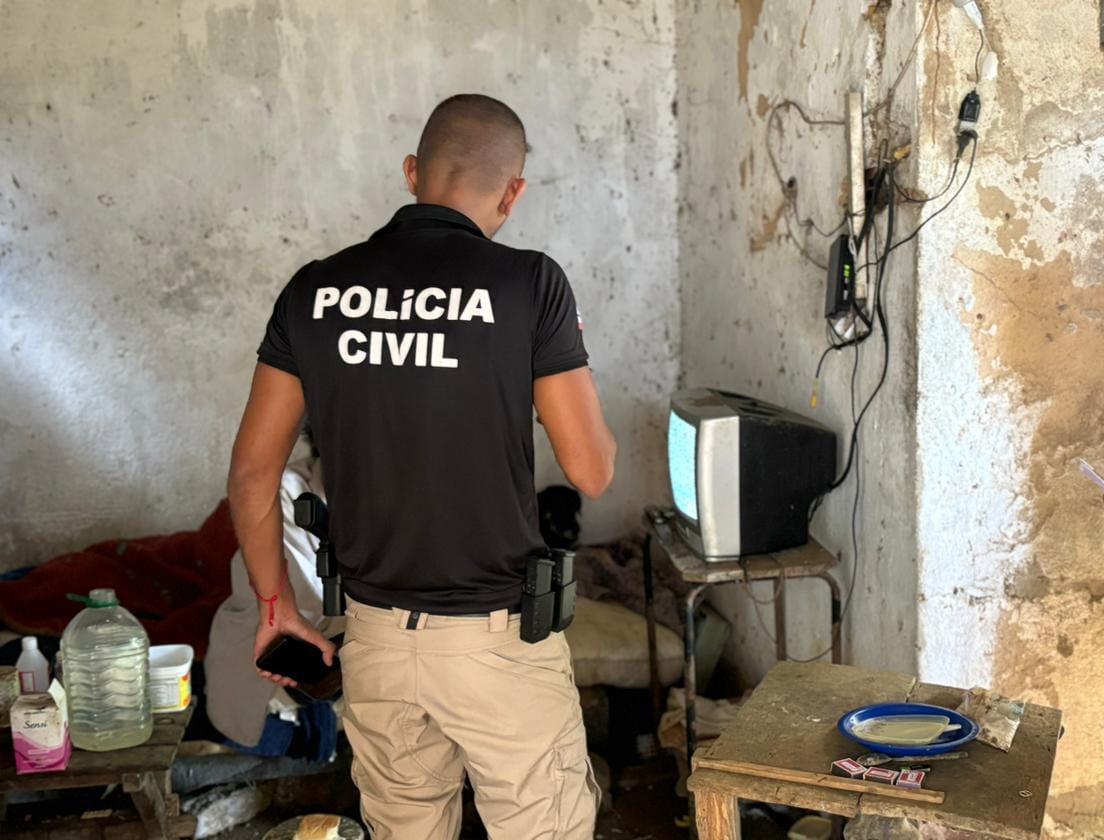 Polícia Civil resgata idoso em condições degradantes em sítio de Simões Filho