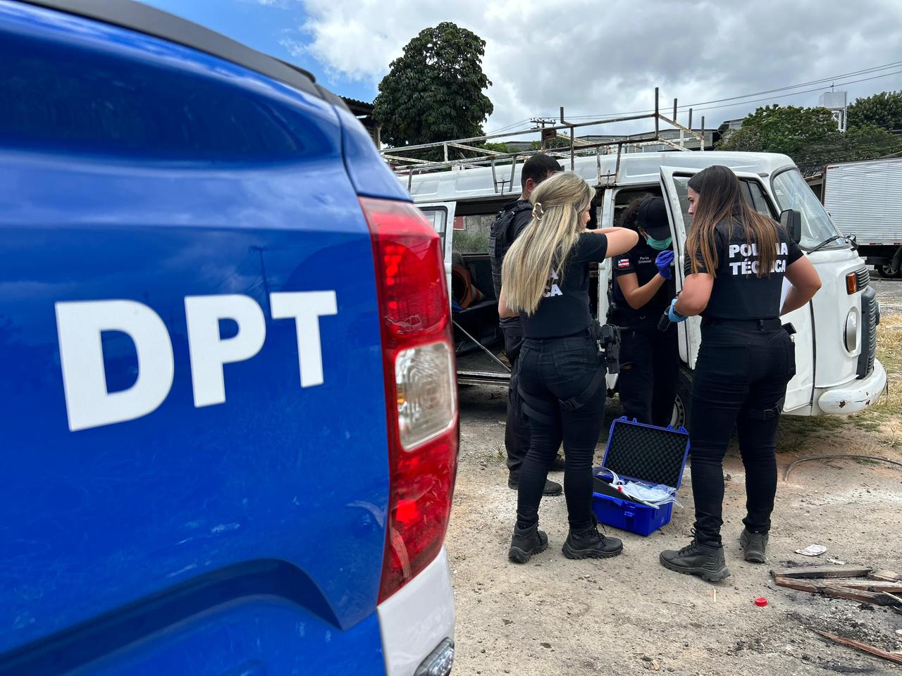 Forças da Segurança Pública localizam carro utilizado pelos técnicos de internet