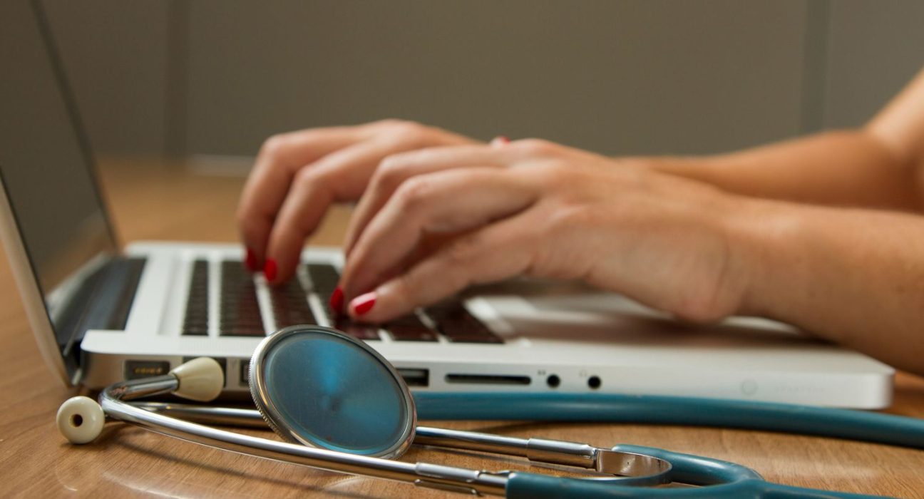 enamed-reforca-importancia-de-fiscalizar-cursos,-dizem-especialistas