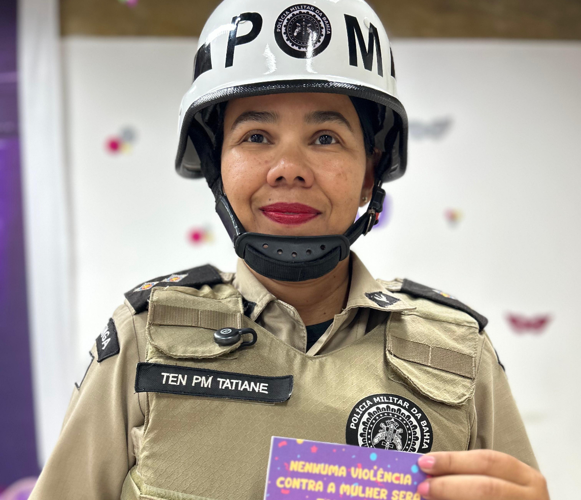 Ronda Maria da Penha realiza ações educativas para garantir o combate à violência de gênero durante o Carnaval de Juazeiro