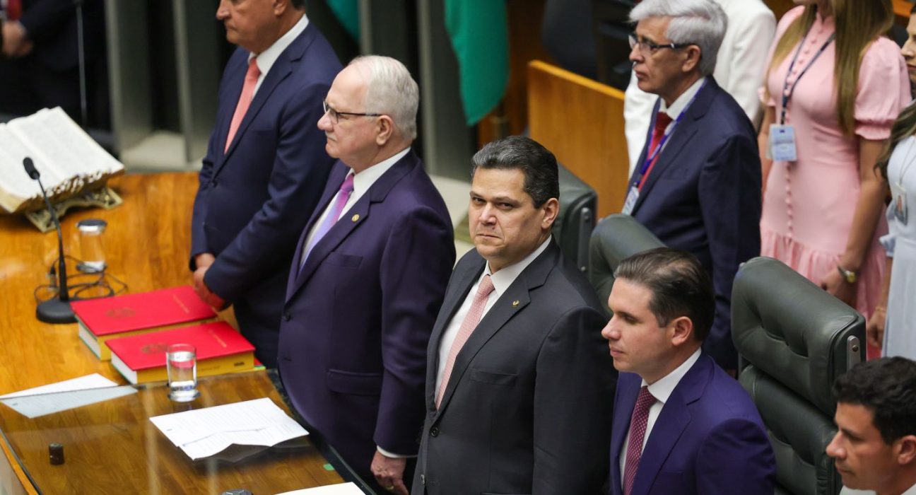 davi-alcolumbre-prega-convivencia-pacifica-entre-poderes