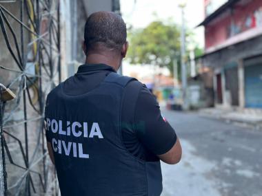homem-e-preso-em-flagrante-por-receptacao-e-trafico-de-drogas-em-itabela