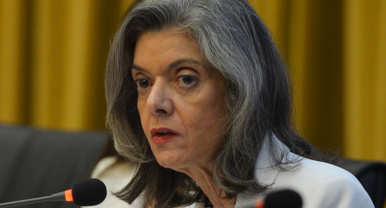 carmen-lucia-vota-contra-gratificacao-de-desempenho-a-inativos-do-inss