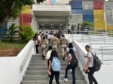 batalhao-escolar-da-pmba-realiza-hoje-operacao-volta-as-aulas-2026