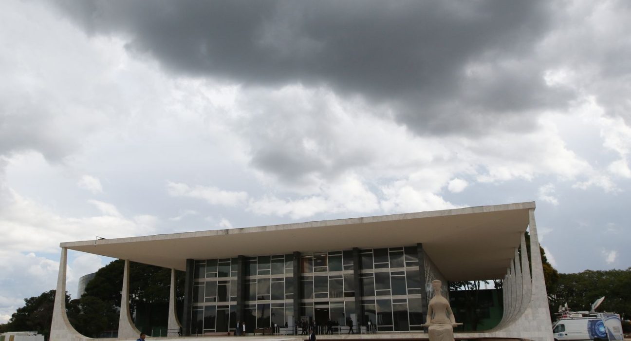 stf-adia-para-25-de-marco-julgamento-sobre-suspensao-de-penduricalhos