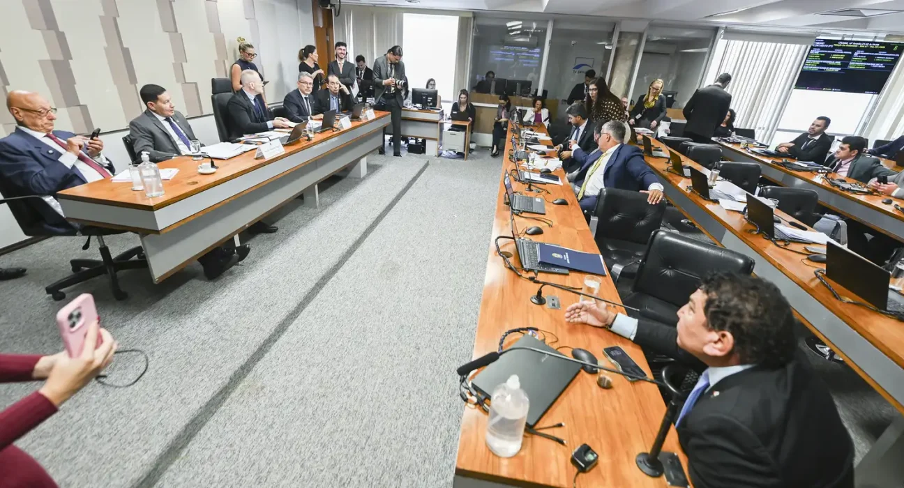 irmaos-de-toffoli-nao-sao-obrigados-a-depor-em-cpi,-decide-mendonca