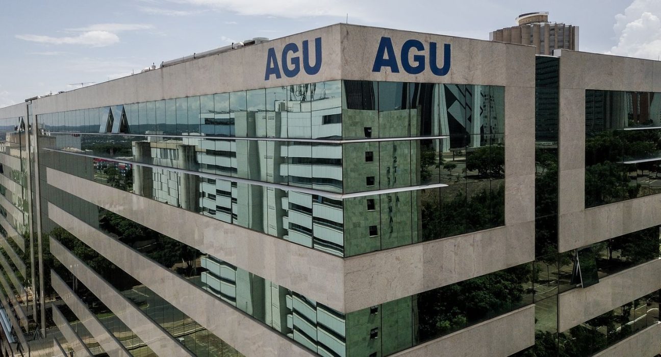 agu-defende-que-somente-medicos-podem-realizar-abortos-legais