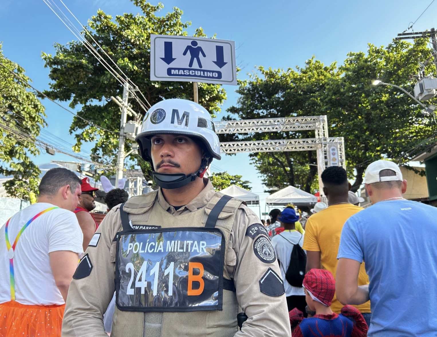Reconhecimento Facial da SSP localiza 2 foragidos da Justiça no Fuzuê e no Pré-Carnaval de Santa Cruz Cabrália