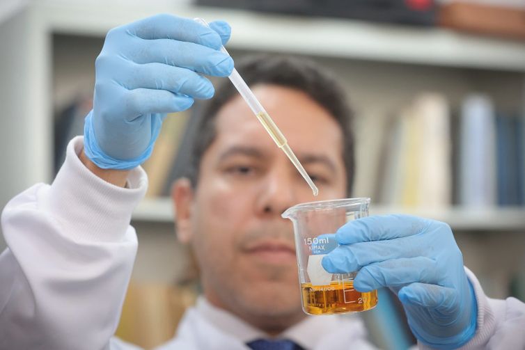 São Paulo (SP), 10/10/2025 – São Paulo cria protocolo para detectar metanol em bebidas.  Foto: Governo de SP