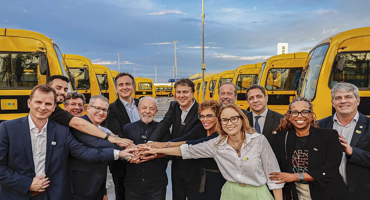 investir-em-educacao-e-o-jeito-de-salvar-o-brasil,-defende-lula