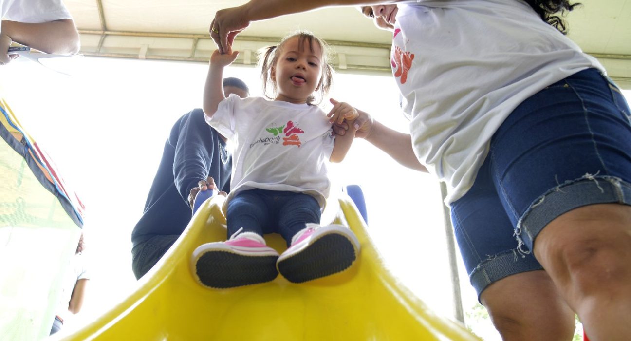 dia-da-sindrome-de-down-busca-ampliar-inclusao-e-combater-preconceito