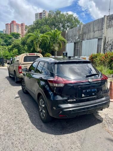 pm-recupera-veiculo-com-restricao-de-furto-e-prende-suspeito-na-avenida-paralela