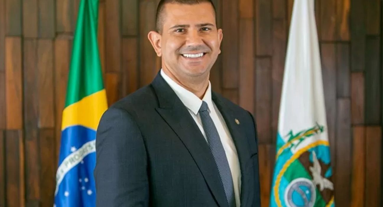 douglas-ruas-e-eleito-presidente-da-alerj-e-sera-governador-do-rio
