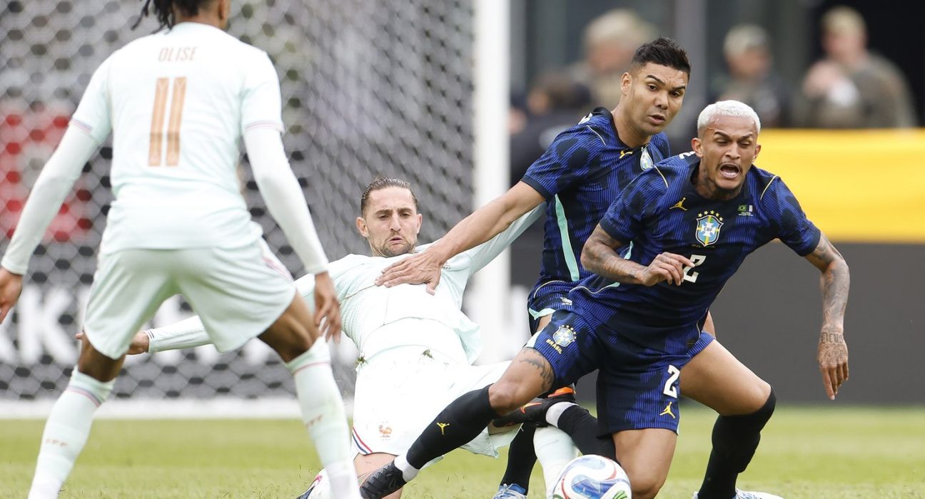 brasil-joga-mal-e-perde-de-2-a-1-para-a-franca-nos-eua