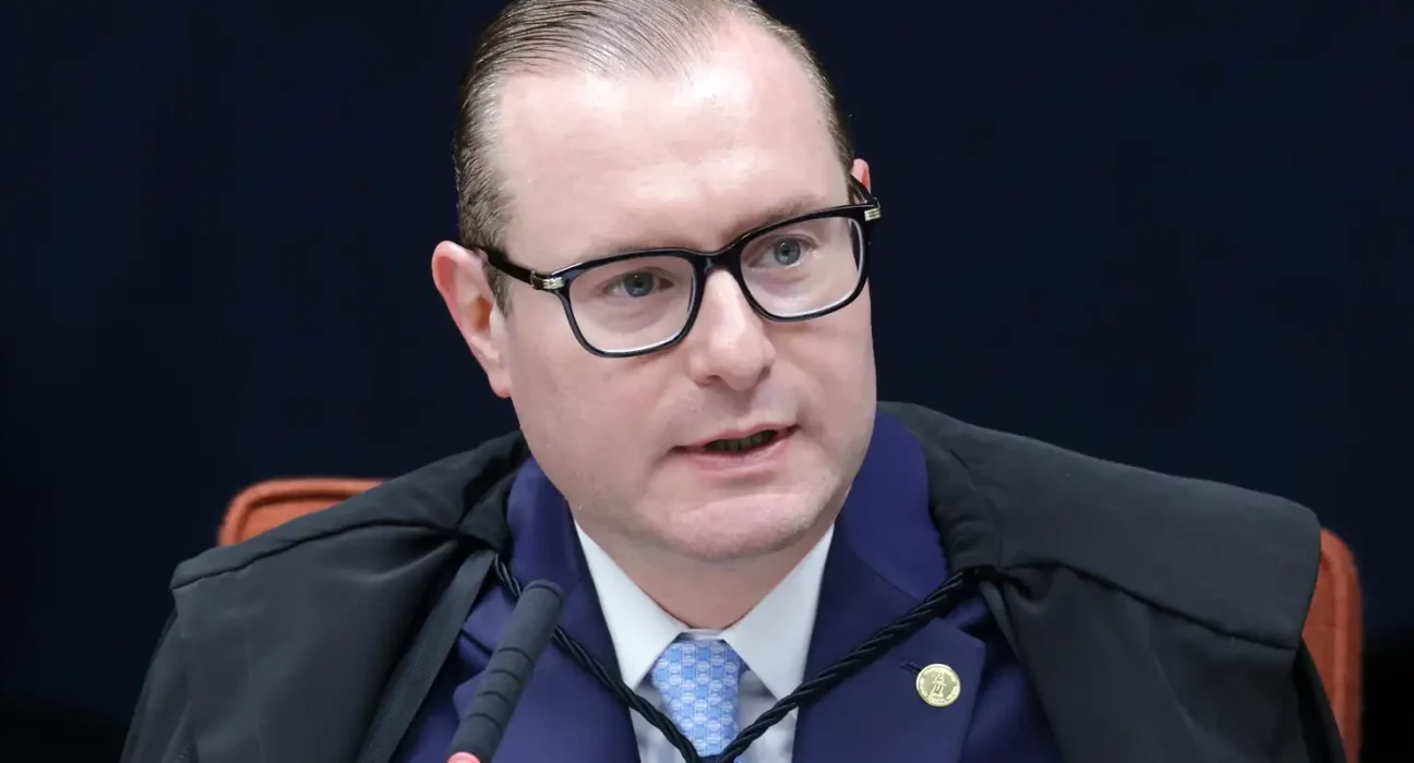 zanin,-do-stf,-suspende-eleicao-indireta-para-governo-do-rio