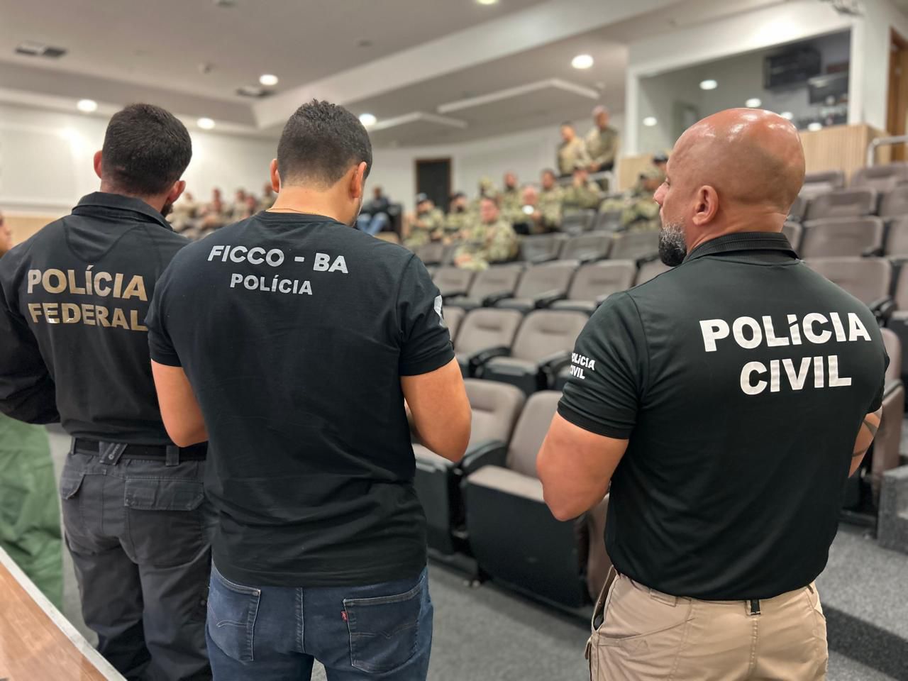 FICCO Bahia e PC capturam assaltante foragido da Justiça do estado do Ceará 