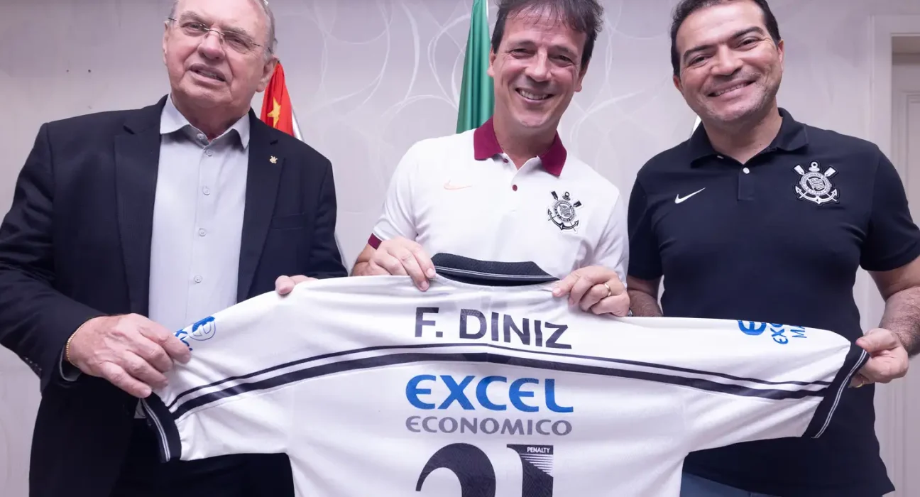 fernando-diniz-e-anunciado-como-novo-tecnico-do-corinthians