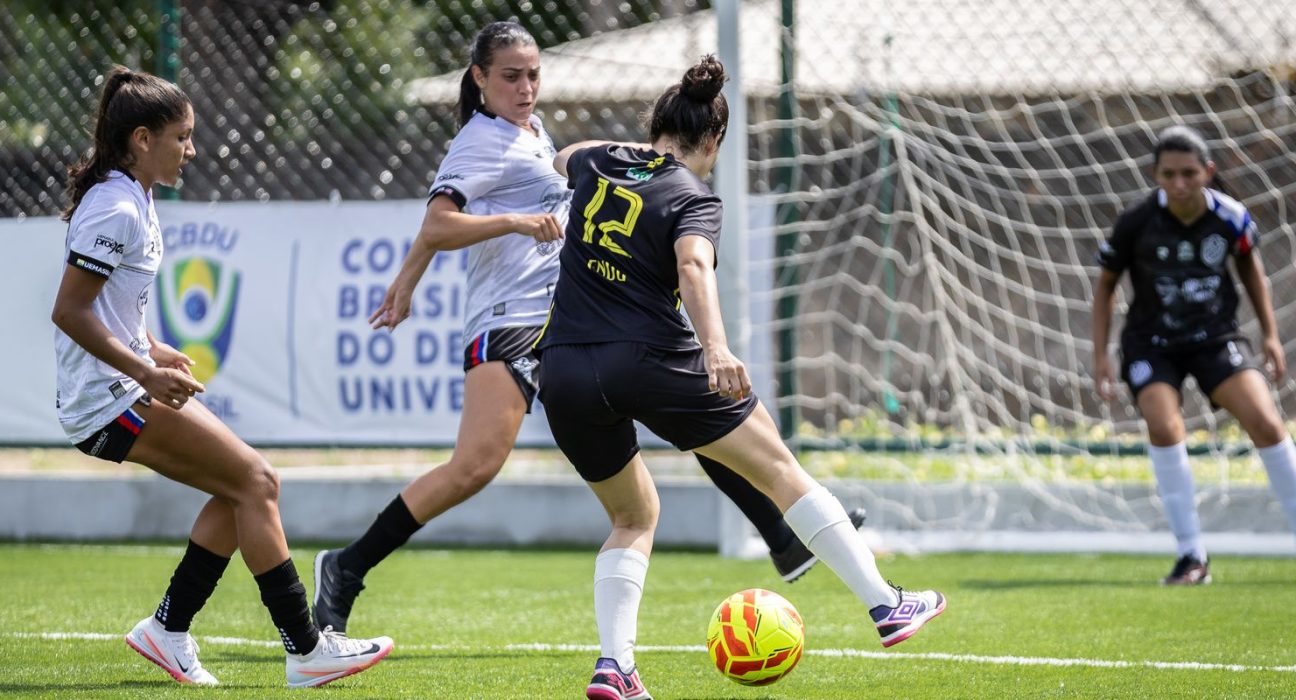 jubs-futebol-contam-com-campo-exclusivo-para-o-futebol-feminino