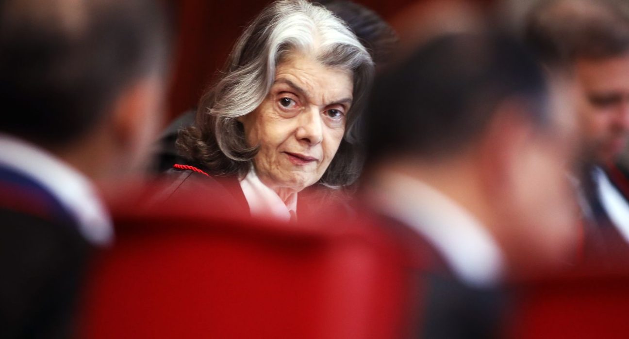 carmen-lucia-antecipa-eleicao-para-sucessao-no-tse