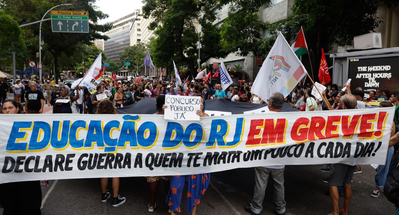 professores-estaduais-e-municipais-do-rio-fazem-paralisacao-de-24h