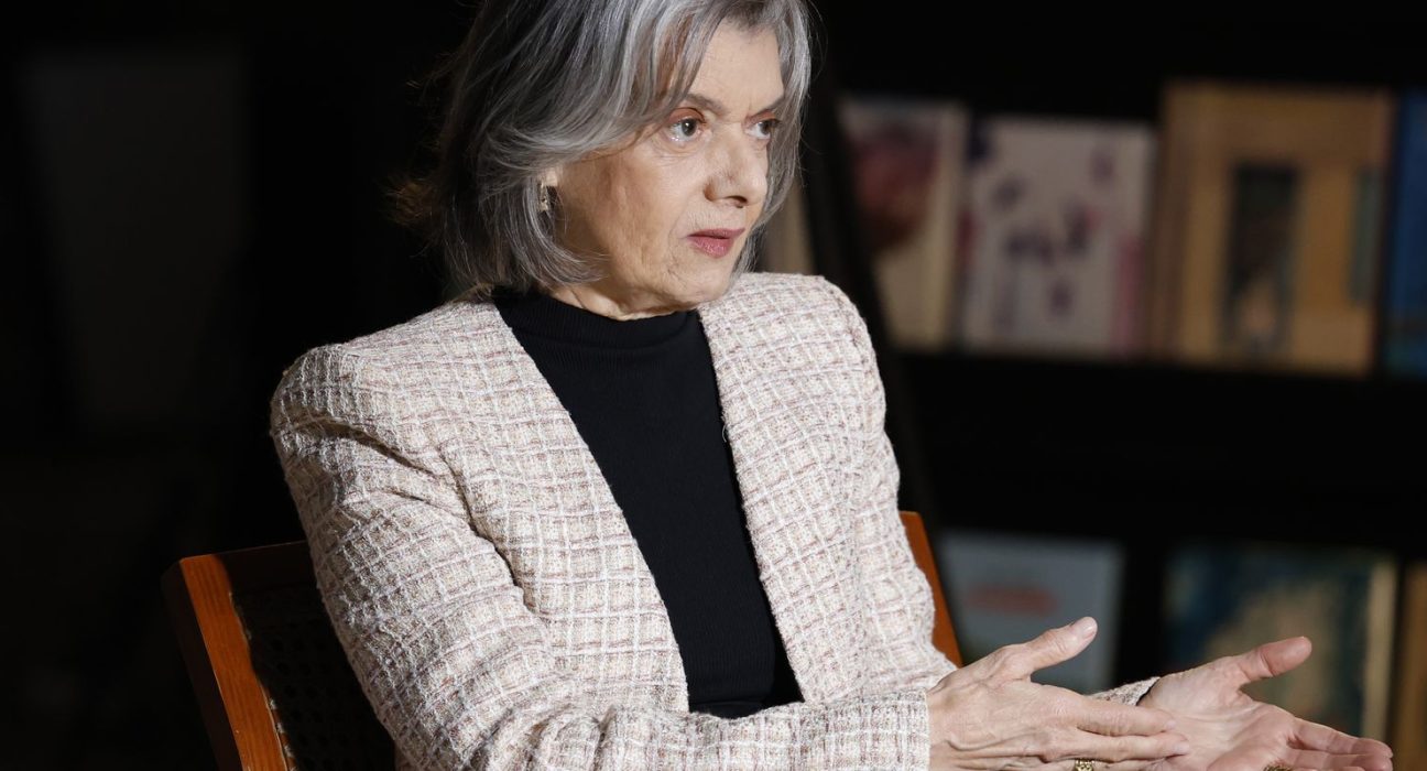 carmen-lucia-diz-que-e-aconselhada-a-deixar-stf-por-ataques-machistas