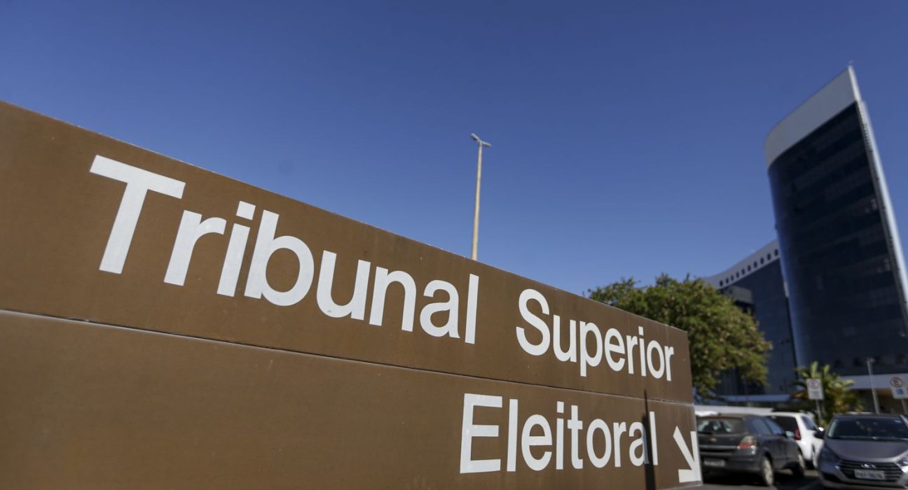 tse-retoma-julgamento-que-pode-cassar-governador-de-roraima