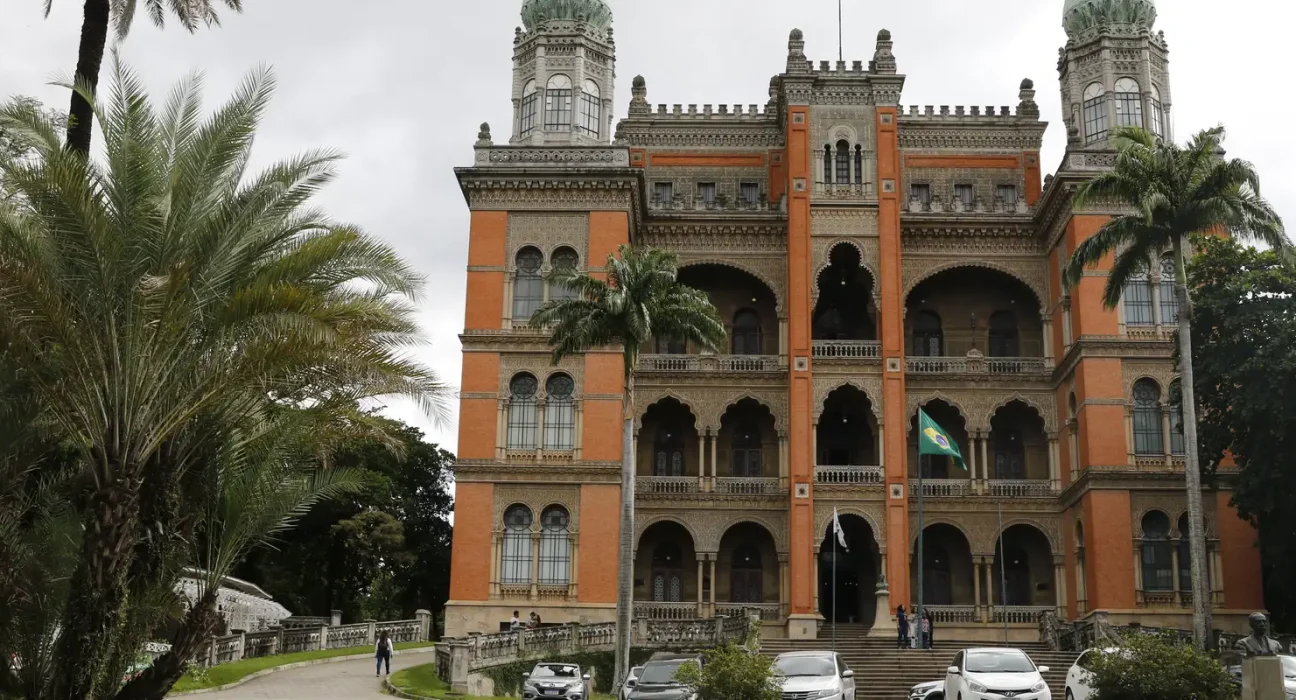 fiocruz-e-ministerio-das-cidades-lancam-editais-unindo-cultura-e-saude