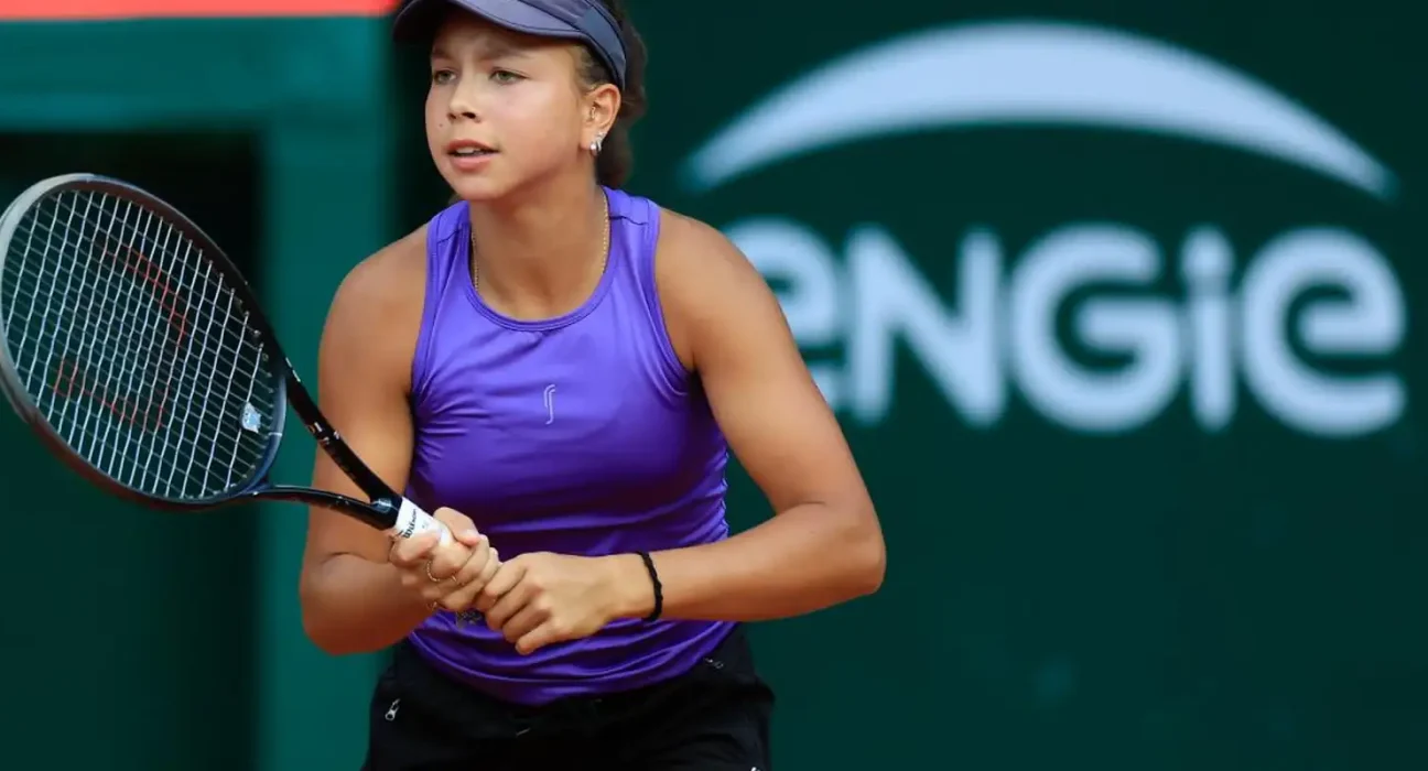 eduarda-gomes-e-campea-do-roland-garros-junior