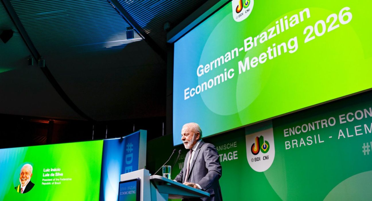 lula-fala-em-reciprocidade-apos-expulsao-de-delegado-dos-eua