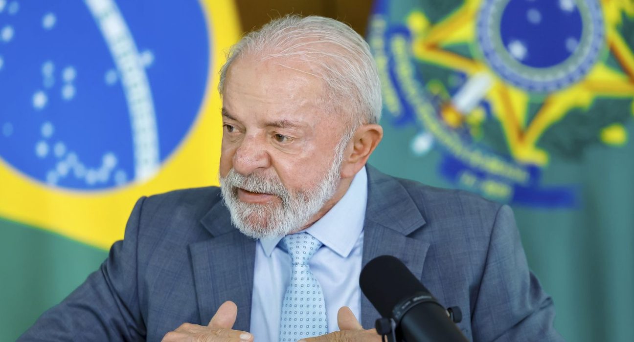 “fizeram-conosco,-a-gente-vai-fazer-com-eles”,-diz-lula-sobre-eua