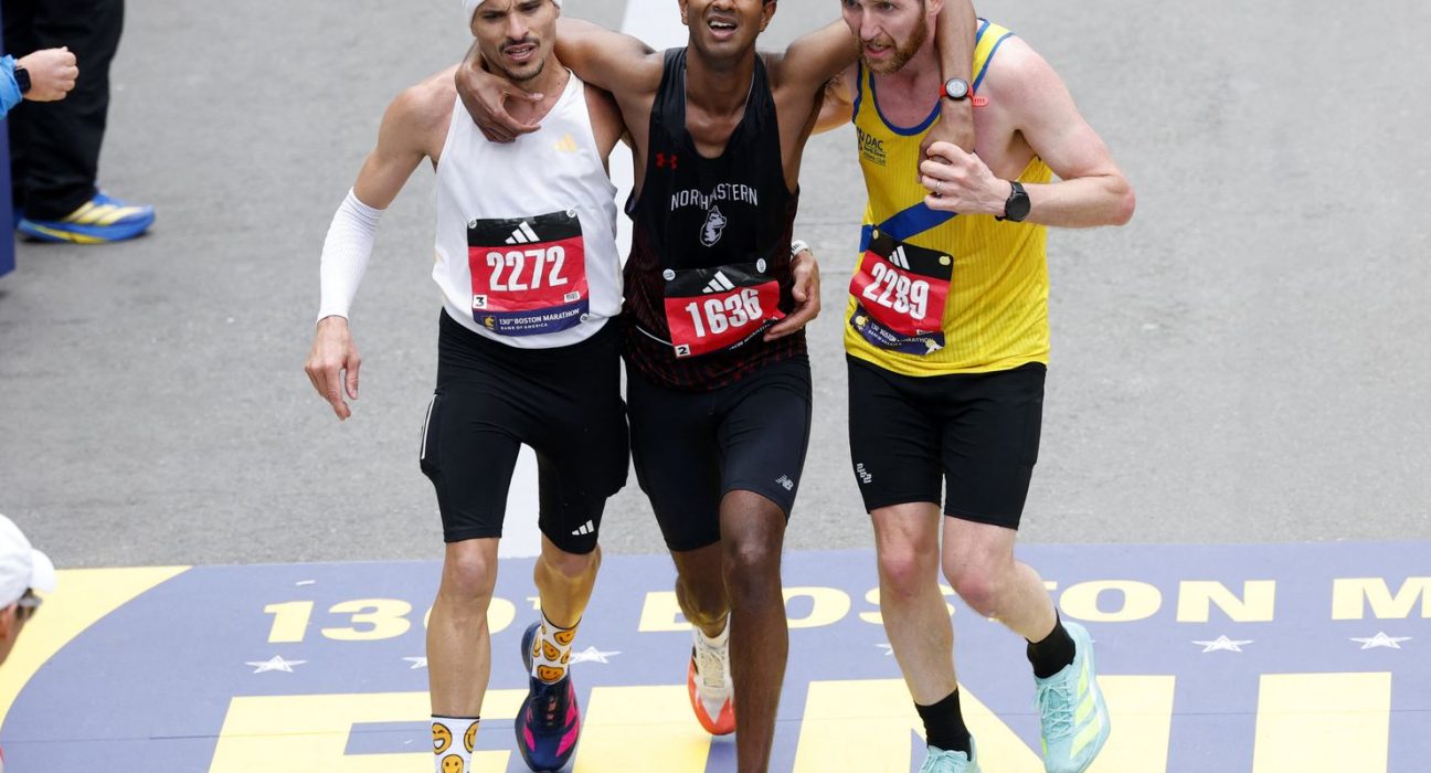 brasileiro-vira-manchete-por-ato-de-empatia-na-maratona-de-boston