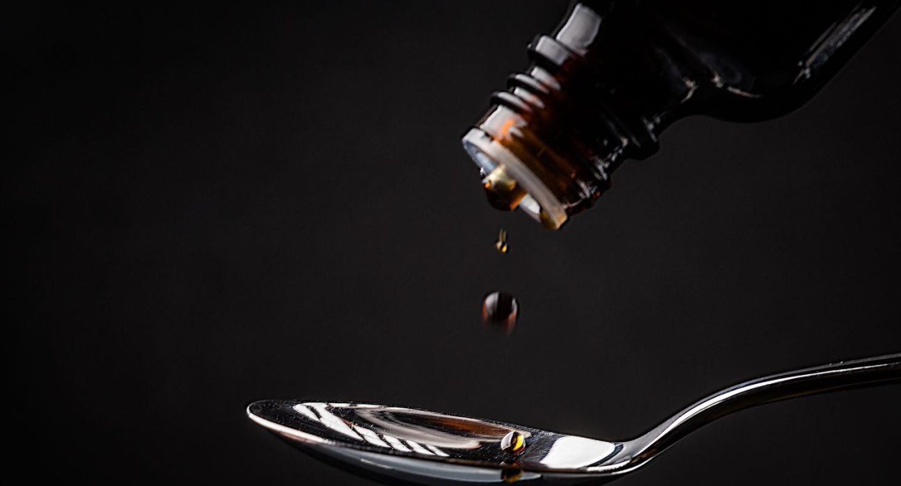 anvisa-suspende-venda-de-xaropes-com-clobutinol