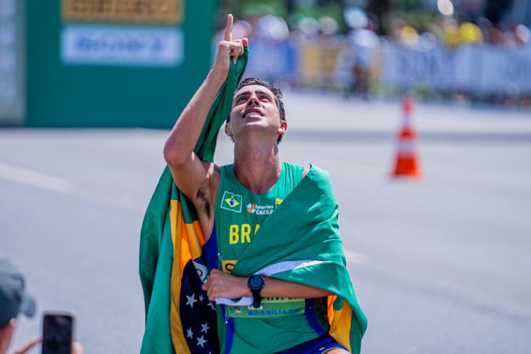 Brasília (DF),  12/04/2026 - Caio Bonfim e equipe feminina conquistam bronze no Mundial de Marcha  Foto: Mariana Sá/COB