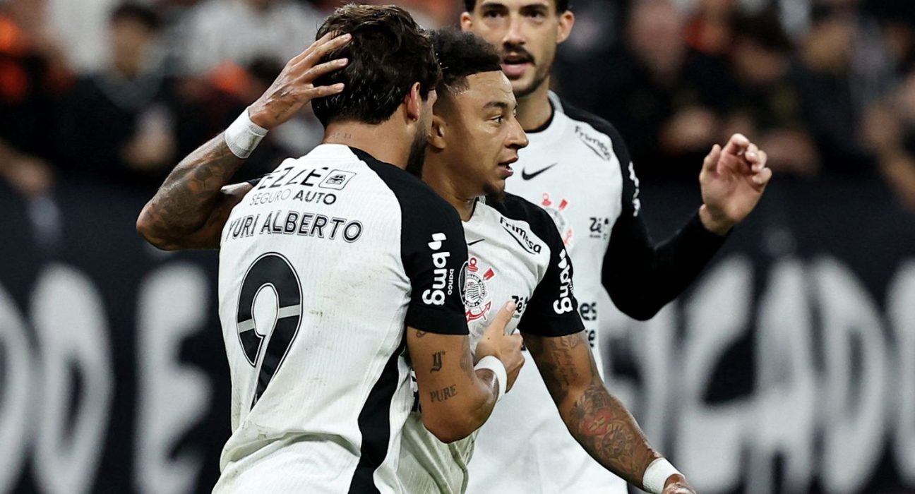 corinthians-derrota-penarol-para-seguir-100%-na-libertadores