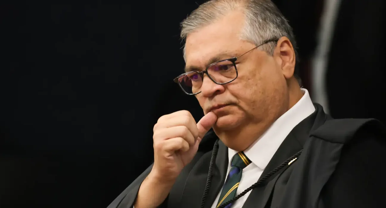 dino-questiona-atuacao-conjunta-da-cvm-e-bc-para-impedir-fraudes