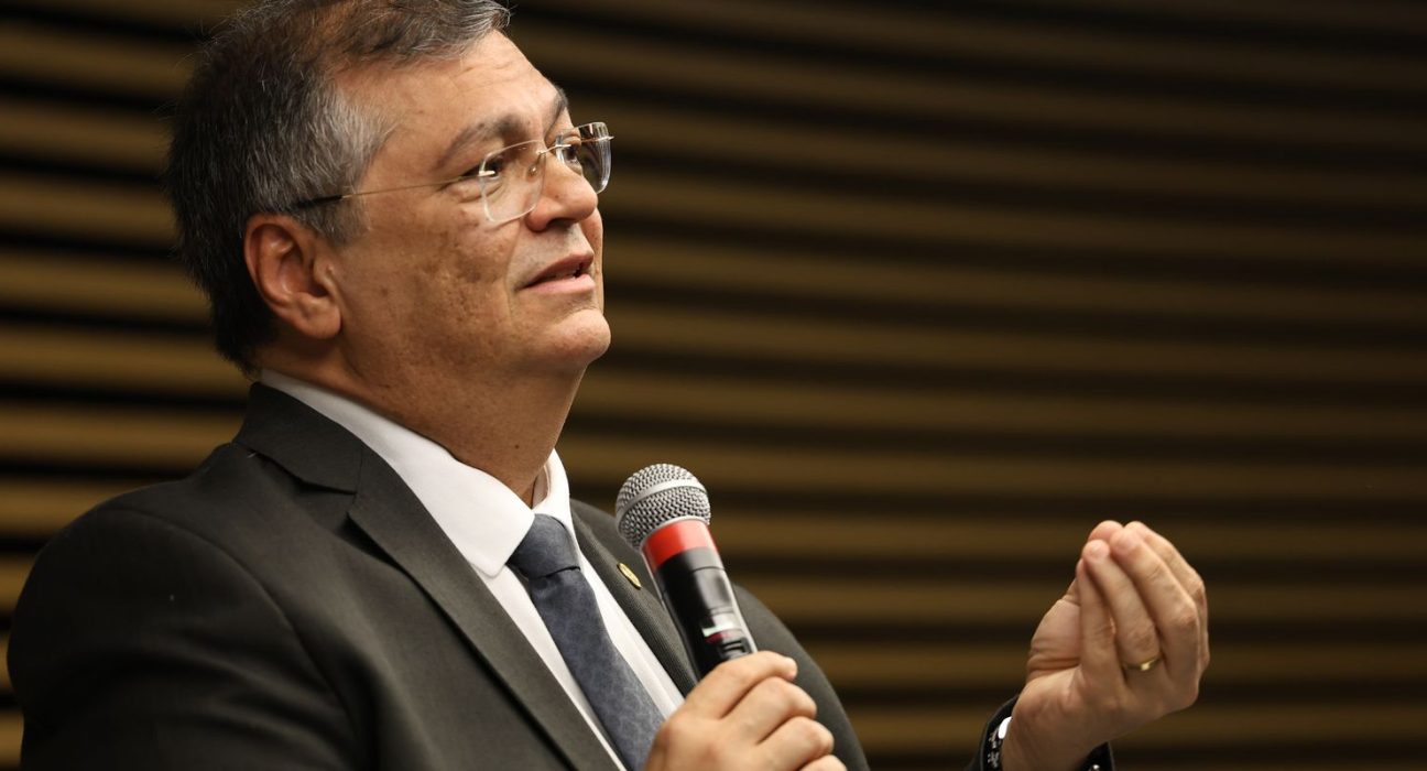 dino-determina-plano-emergencial-de-reestruturacao-da-cvm