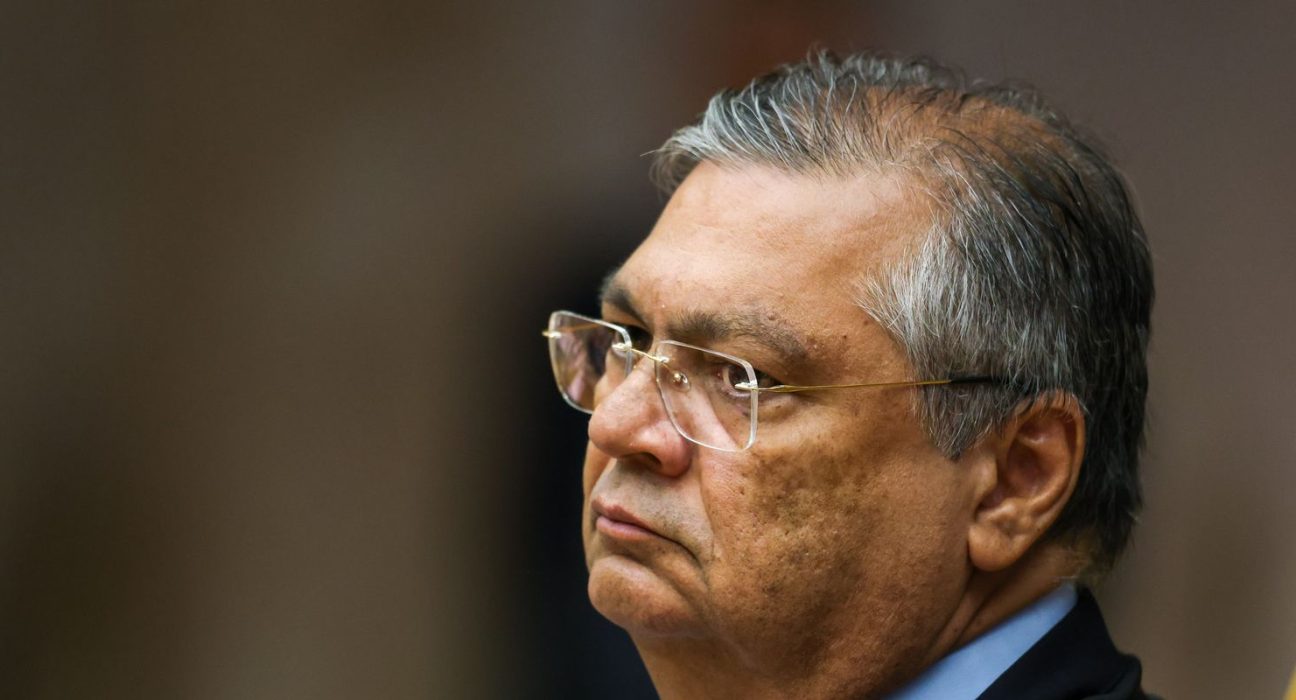 dino-pede-vista-e-stf-suspende-julgamento-sobre-royalties-do-petroleo