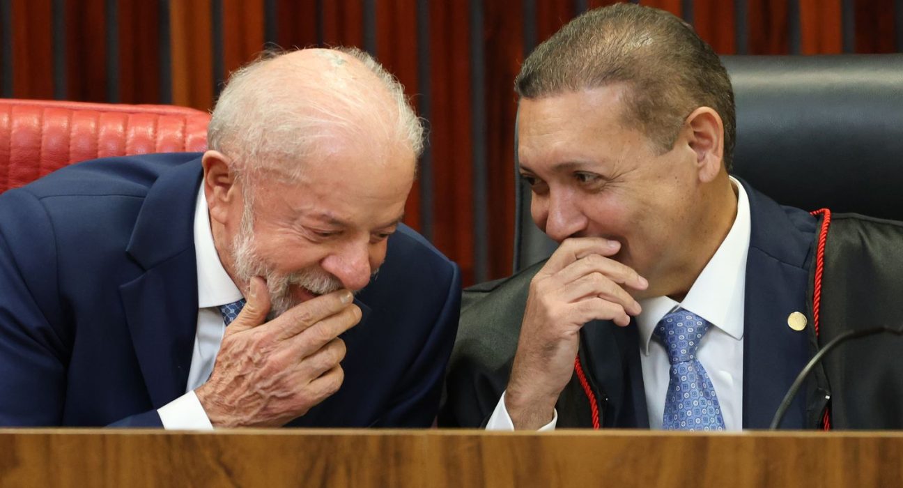 nunes-marques-toma-posse-na-presidencia-do-tse;-mendonca-sera-vice