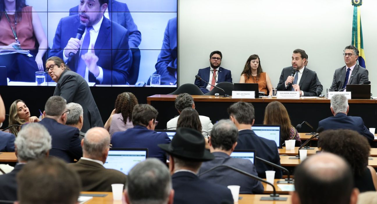 boulos-critica-compensacao-a-empresas-pelo-fim-da-escala-6×1