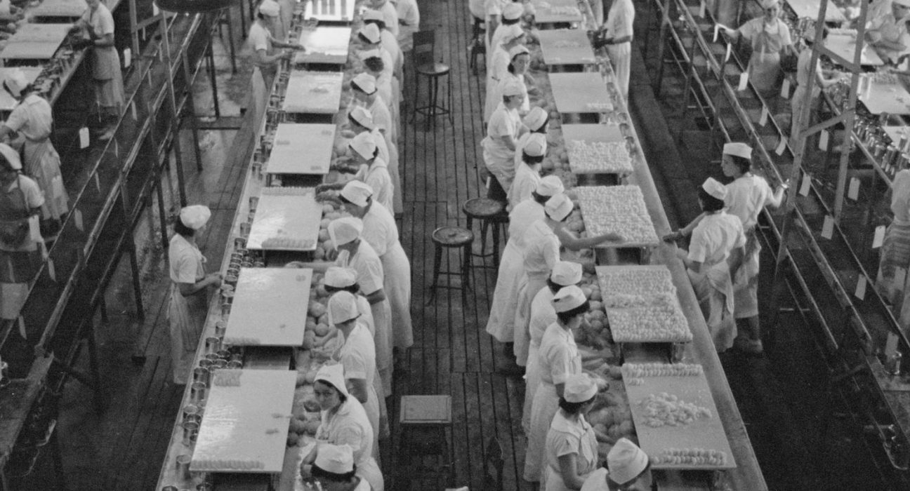ha-100-anos,-ford-instituia-jornada-de-40-horas-nos-estados-unidos