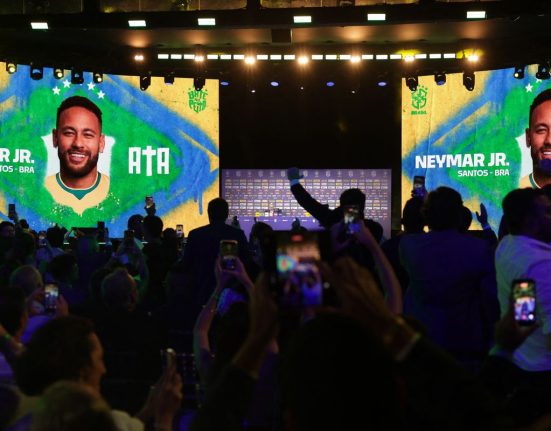 com-a-presenca-de-neymar,-ancelotti-convoca-selecao-para-a-copa