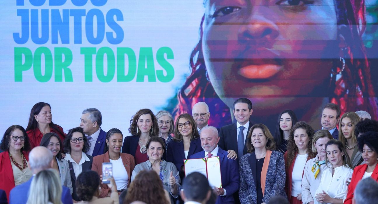 novas-medidas-do-governo-reforcam-protecao-das-mulheres-na-internet