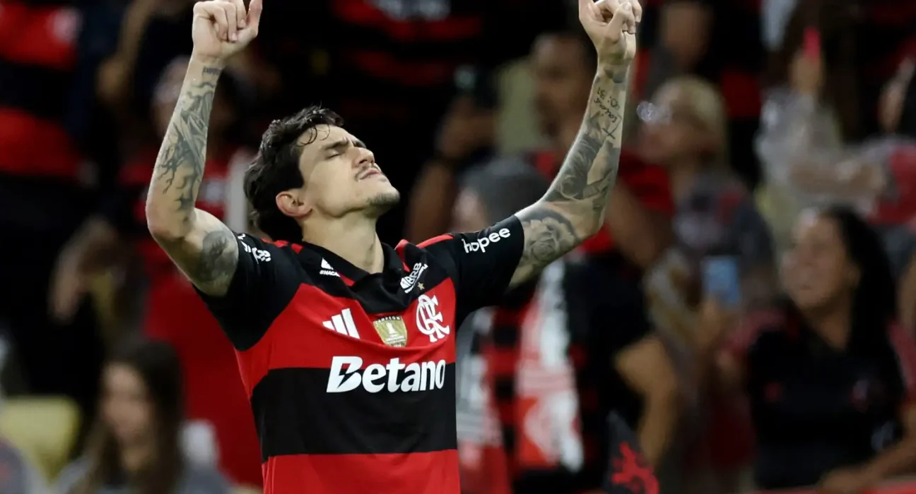 libertadores:-pedro-decide-e-flamengo-esta-nas-oitavas-de-final
