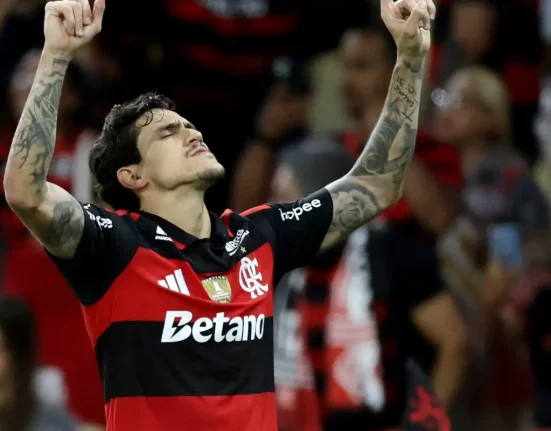 libertadores:-pedro-decide-e-flamengo-esta-nas-oitavas-de-final