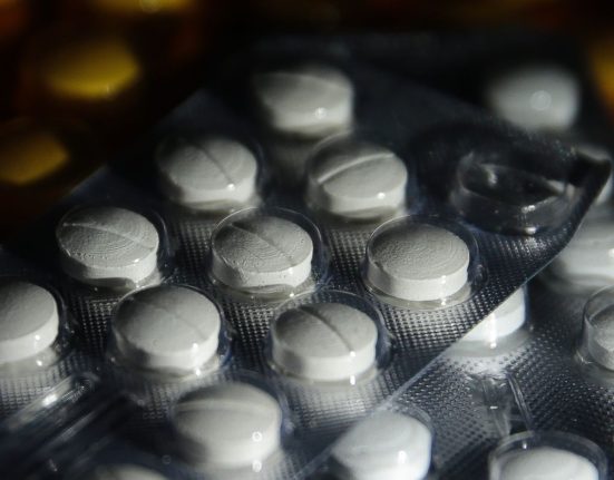 fiocruz-vai-produzir-remedio-de-alto-custo-contra-esclerose-para-o-sus